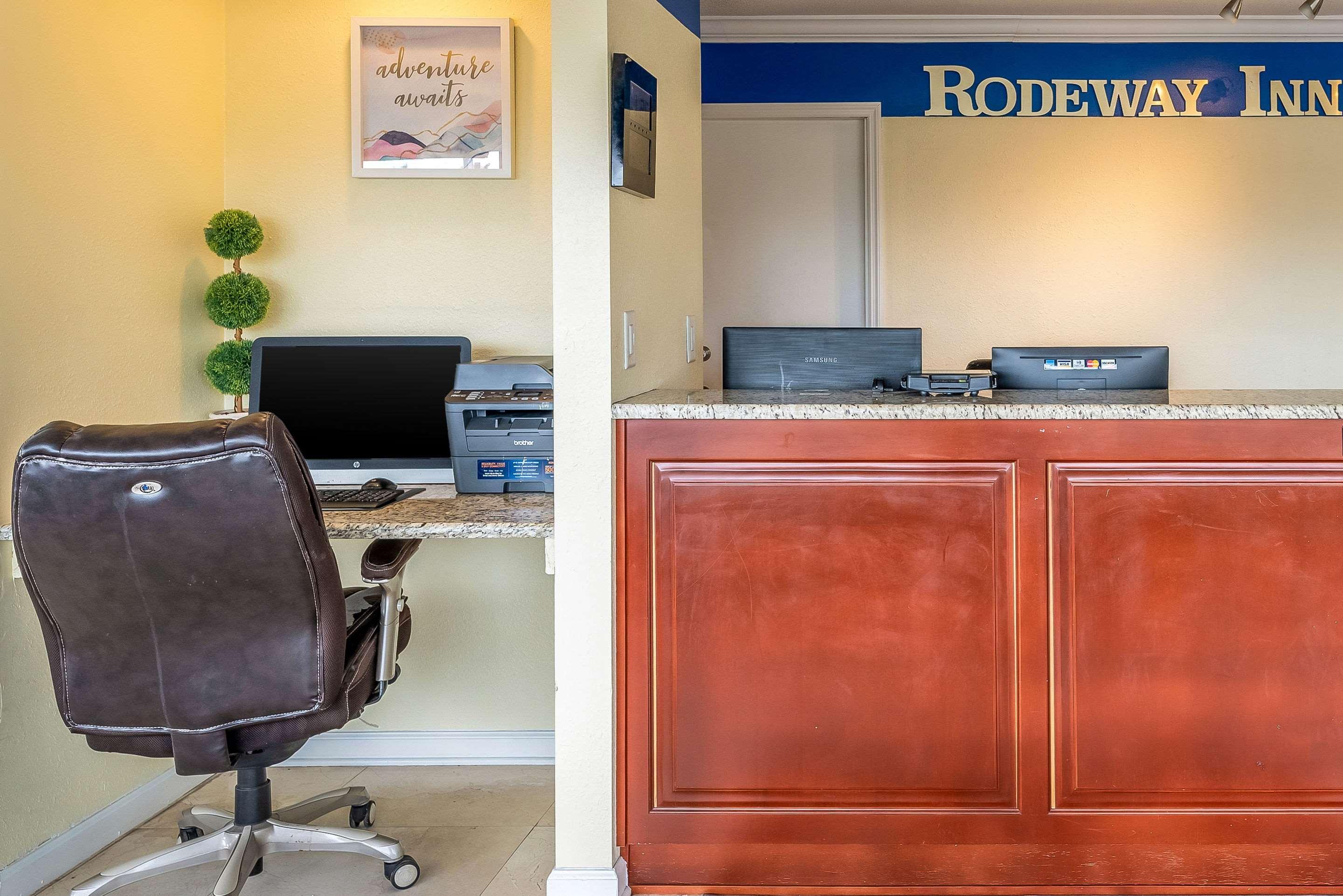 Rodeway Inn Bushnell Εξωτερικό φωτογραφία