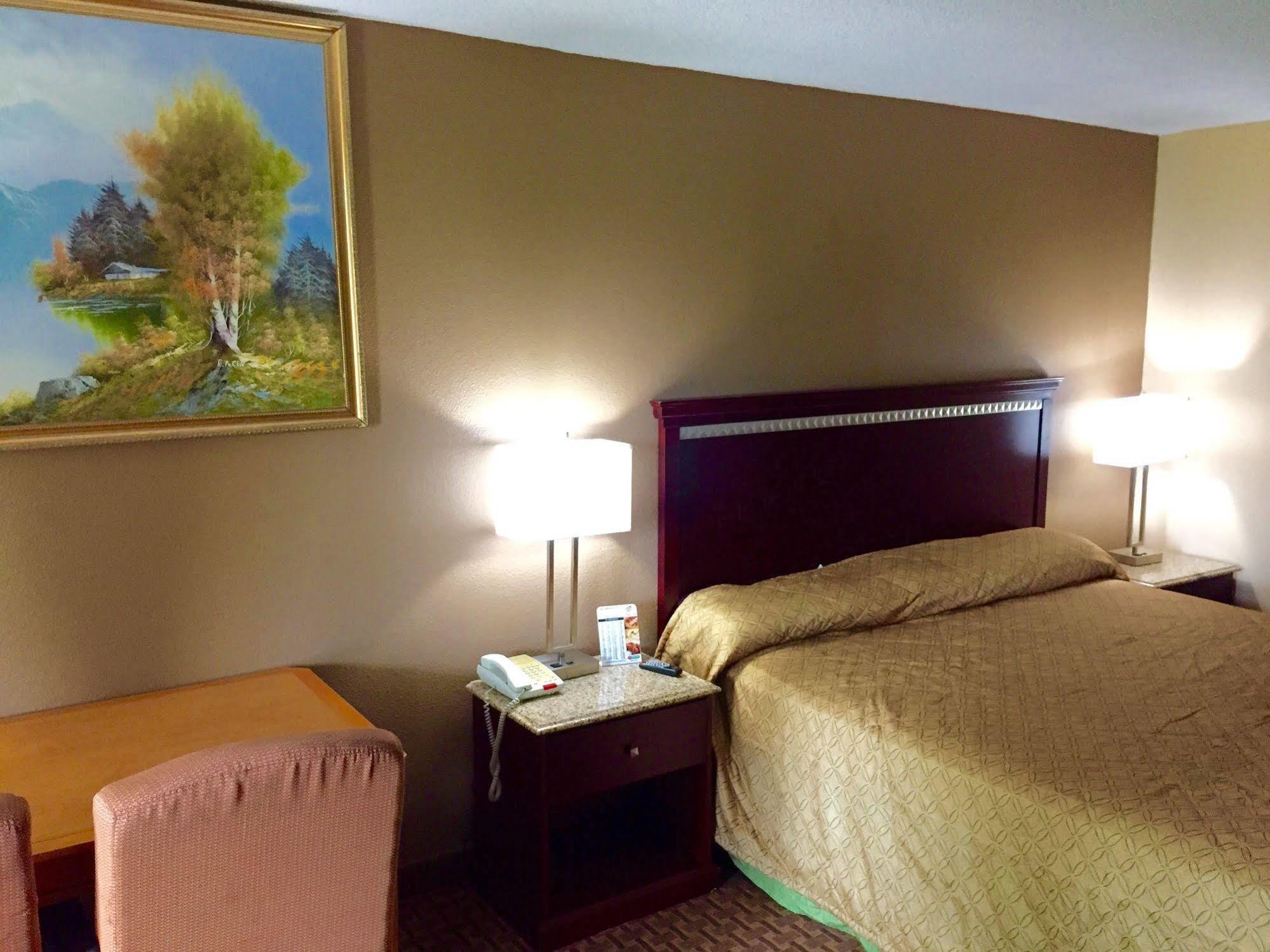 Rodeway Inn Bushnell Εξωτερικό φωτογραφία