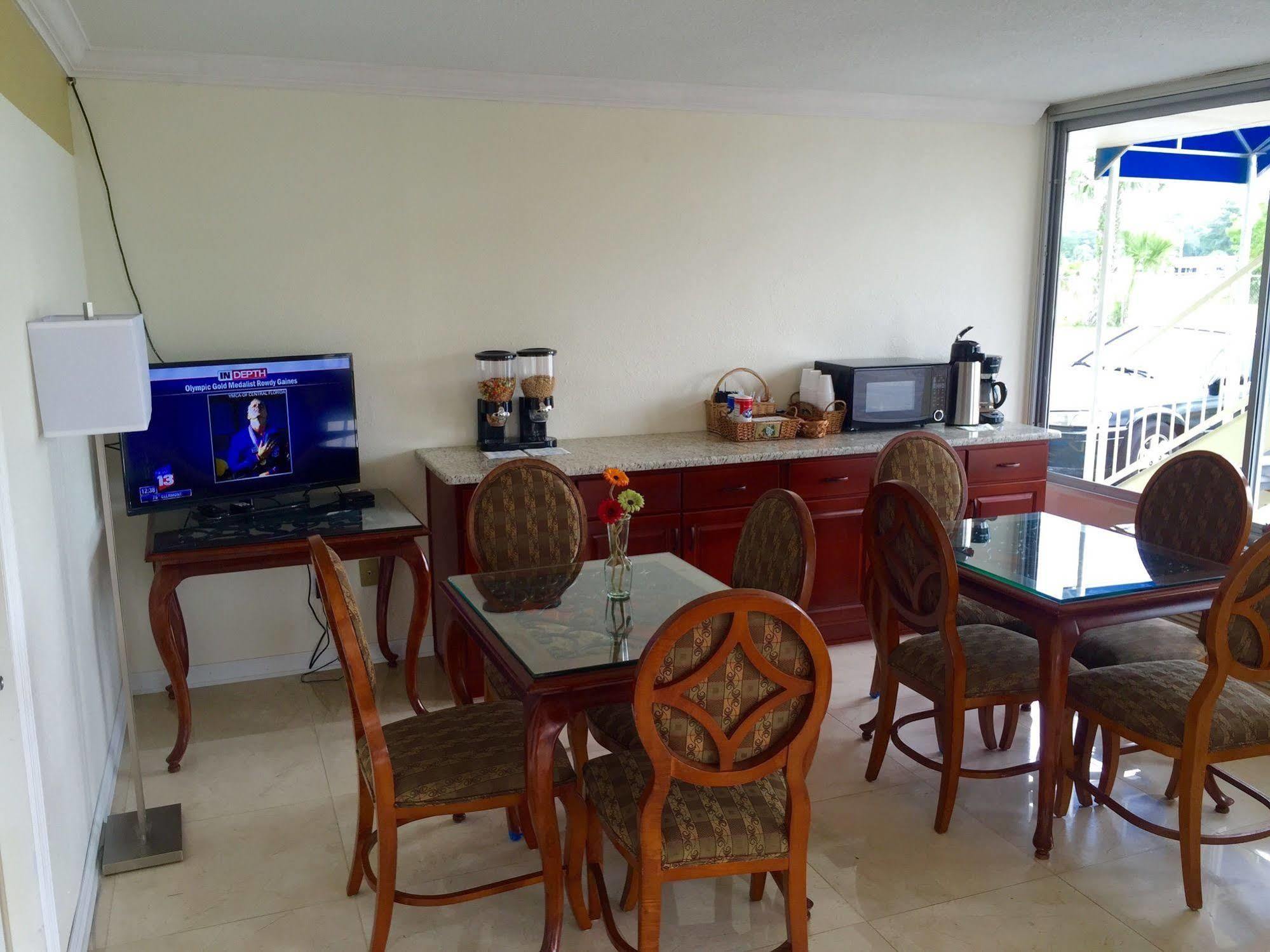 Rodeway Inn Bushnell Εξωτερικό φωτογραφία